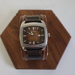 Fossil Watch Brown Leather Band New Battery JR-9156 New Battery